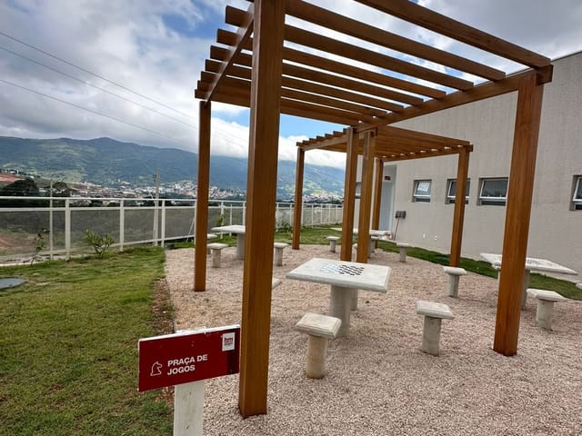 Apartamento 2 quartos e 1 banheiro, para alugar, no bairro Ponte Nova em Extrema
