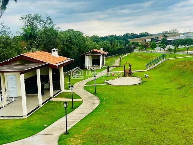 Terreno com 555m², à venda, no bairro Fazenda Santa Lúcia em Americana