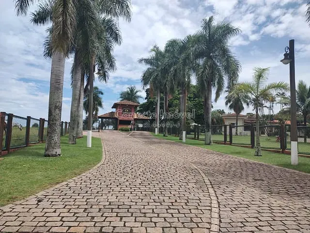 Terreno com 1582m², à venda, no bairro Condomínio Plazza Ville em Jaguariúna