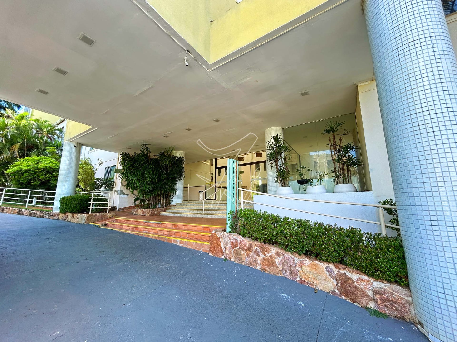 Apartamento à venda com 3 quartos, 60m² - Foto 11