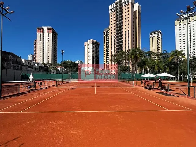 Apartamento com 191m² 3 quartos e 2 banheiros, à venda ou para alugar, no bairro Santo Amaro em São Paulo