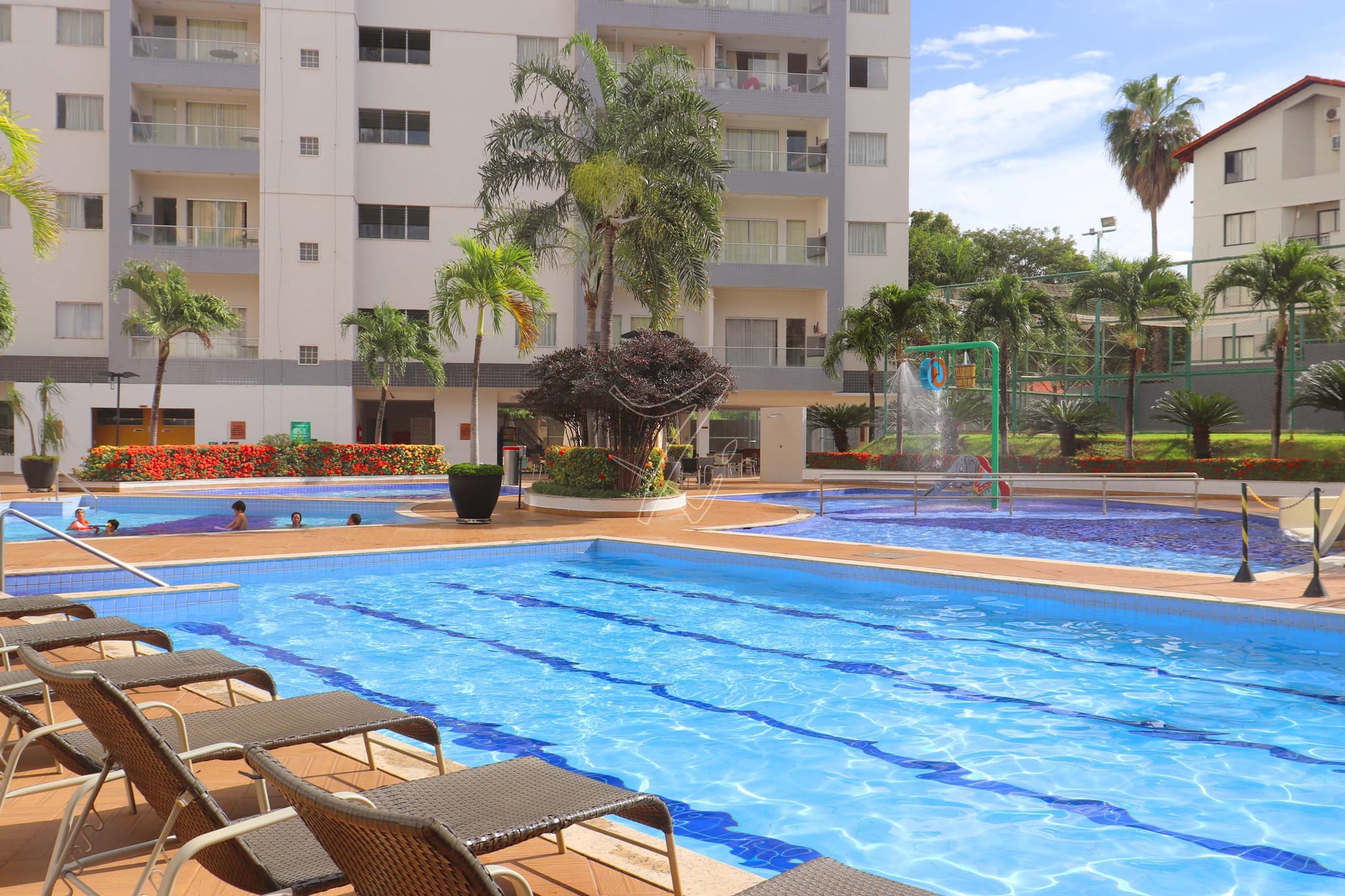 Apartamento à venda com 1 quarto, 41m² - Foto 23