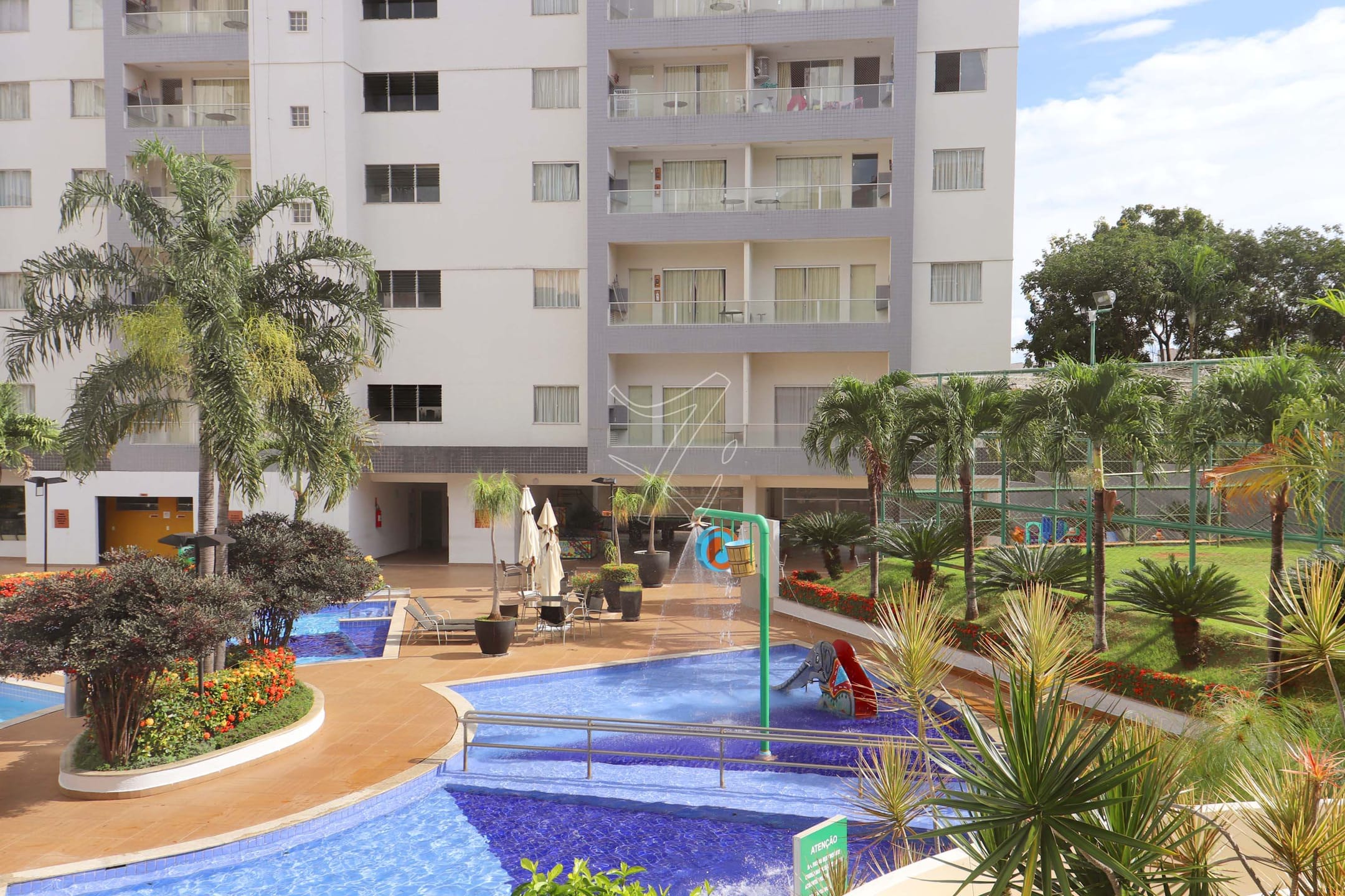 Apartamento à venda com 1 quarto, 41m² - Foto 34