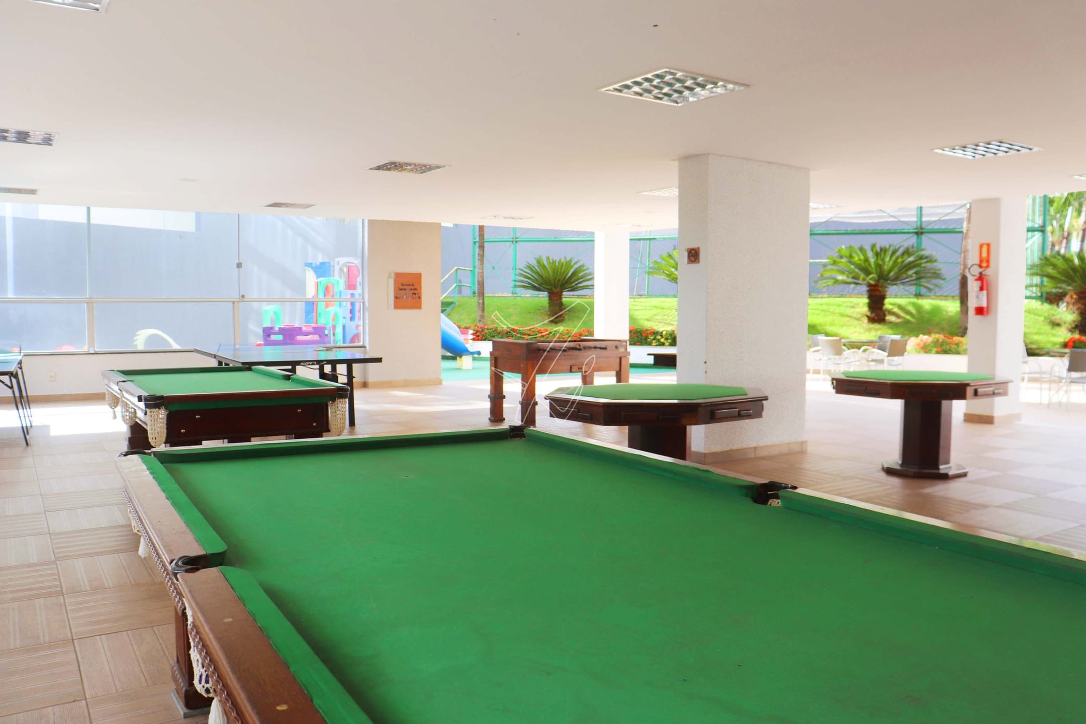 Apartamento à venda com 1 quarto, 41m² - Foto 38