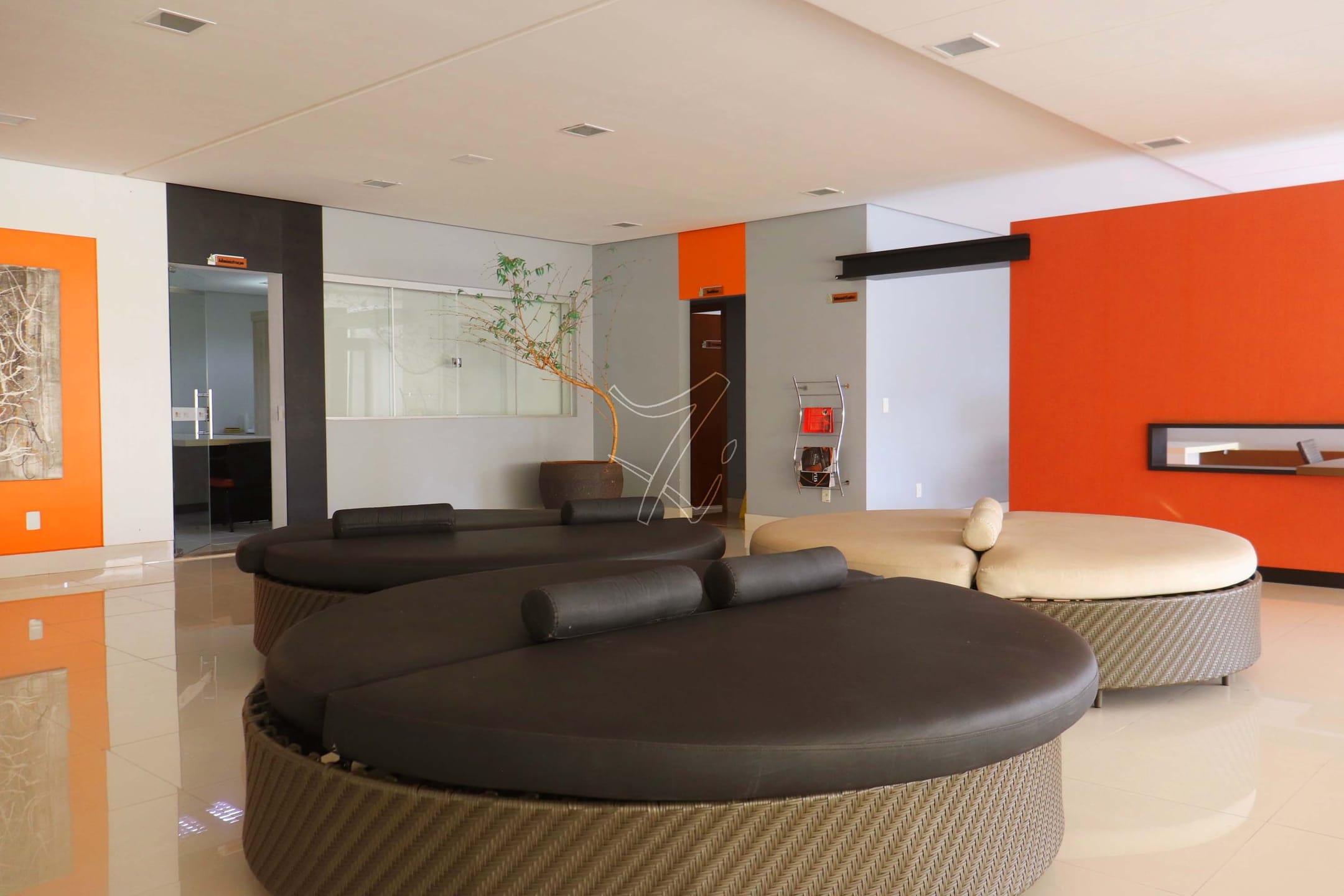 Apartamento à venda com 1 quarto, 41m² - Foto 47