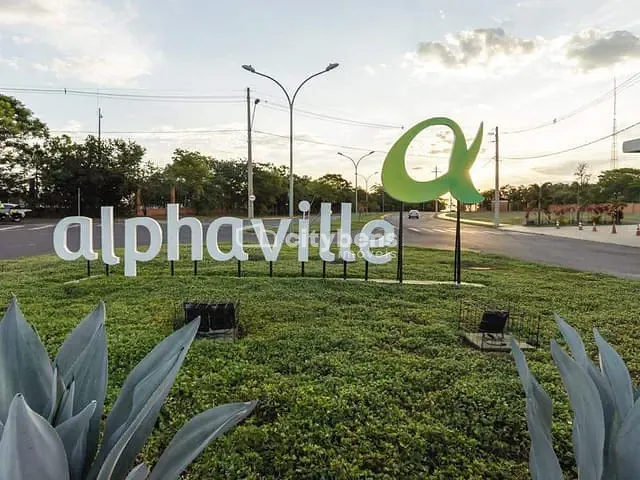Terreno com 770m², à venda, no bairro Loteamento Alphaville Araçatuba em Araçatuba