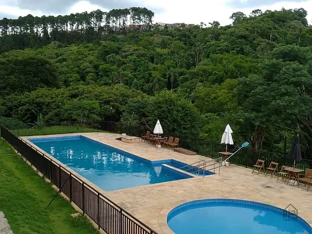 Apartamento com 45m² 2 quartos e 1 banheiro, para alugar, no bairro Jardim Petrópolis em Cotia