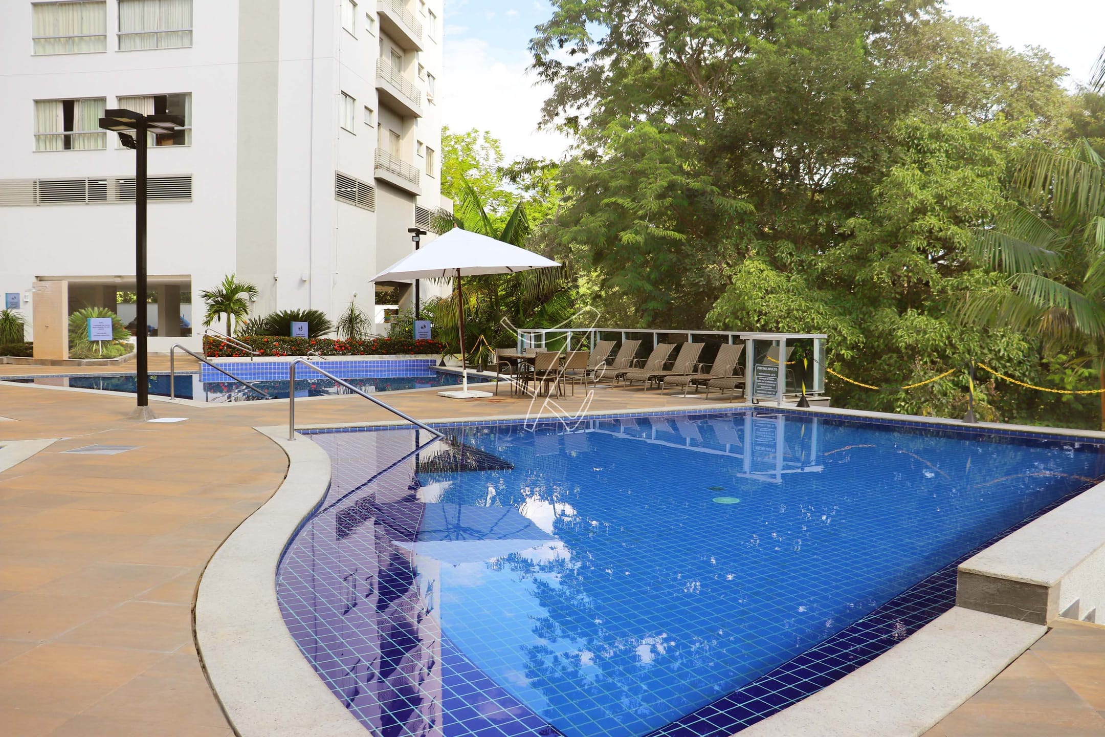 Apartamento à venda com 2 quartos, 60m² - Foto 15