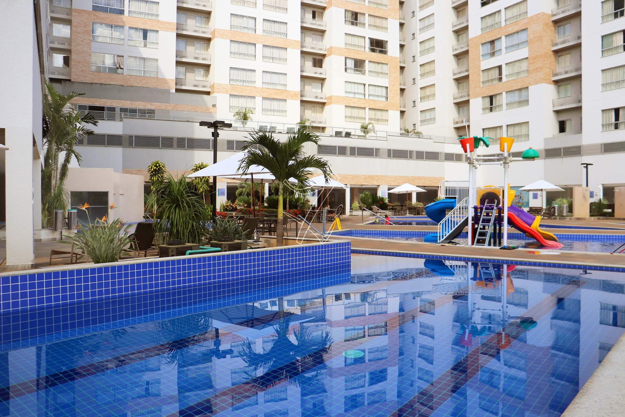 Apartamento à venda com 2 quartos, 60m² - Foto 16