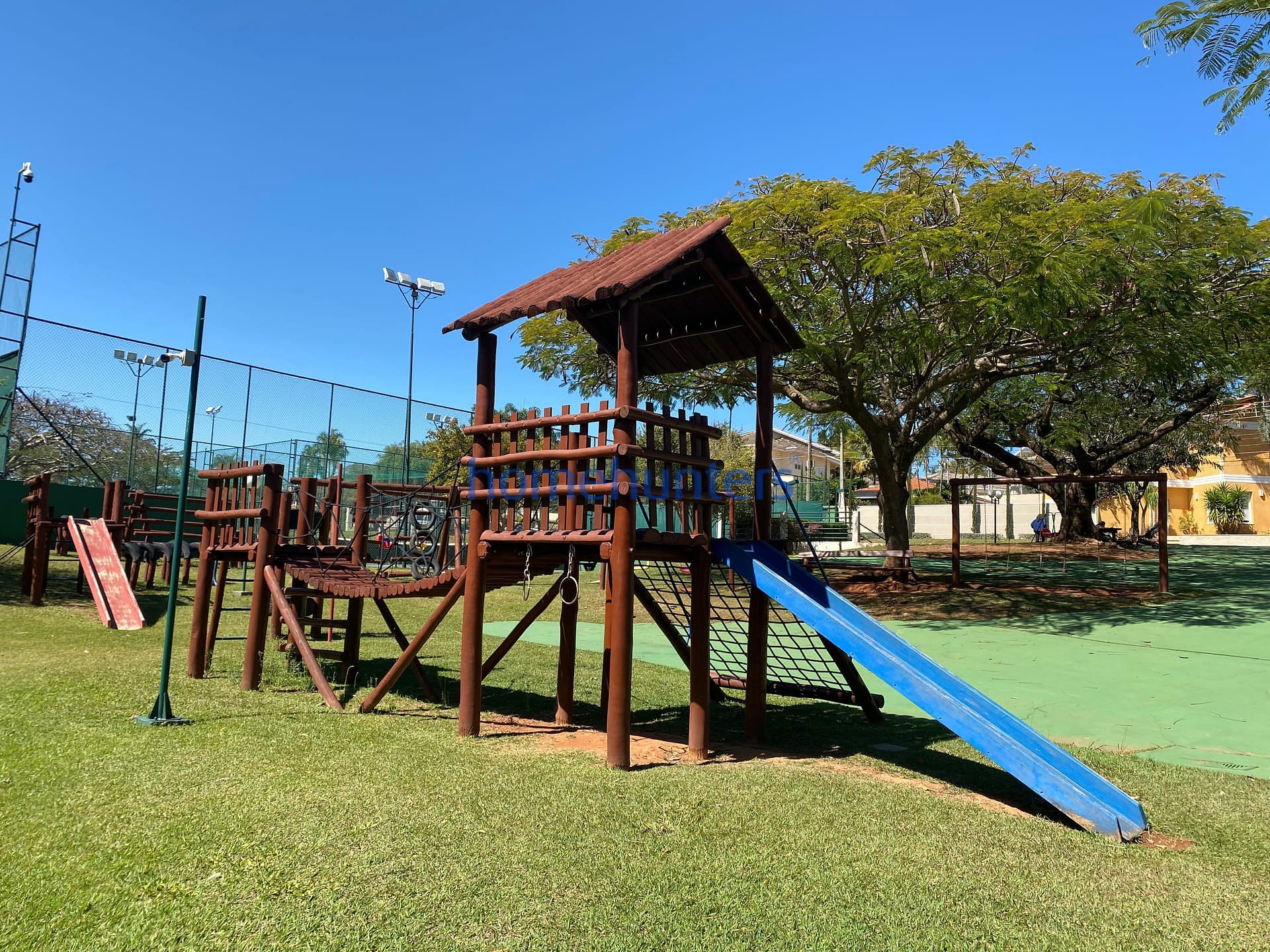 Casa à venda com 4 quartos, 455m² - Foto 44