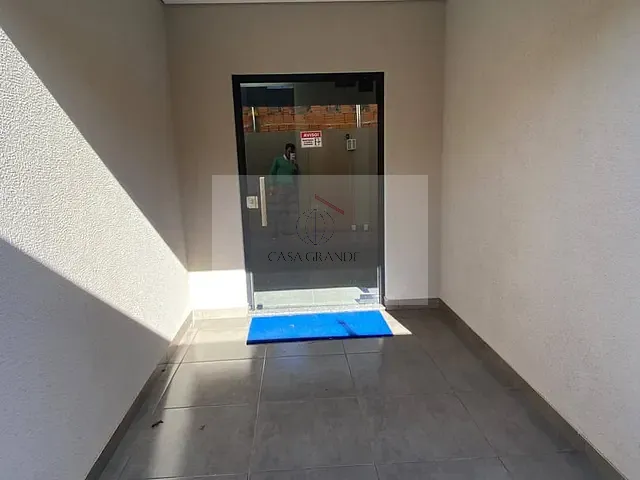 Apartamento 1 quarto e 1 banheiro, para alugar, no bairro Centro em Rolândia