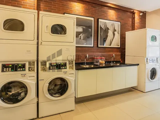 Apartamento 1 quarto e 1 banheiro, à venda, no bairro Vila Nova Conceição em São Paulo