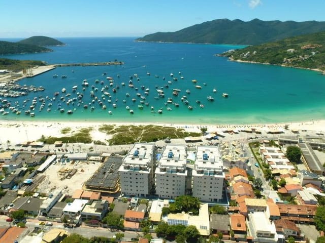 Apartamento com 65m² 2 quartos e 1 banheiro, à venda, no bairro Vila Canaa em Arraial do Cabo