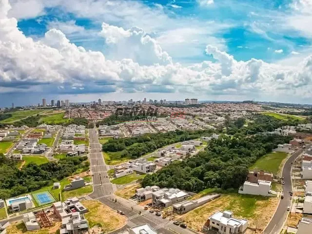 Casa com 200m² 3 quartos e 5 banheiros, à venda, no bairro Vila Rubens em Indaiatuba