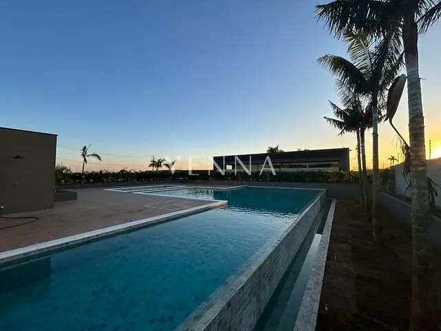 Terreno com 318m², à venda, no bairro Gleba Simon Frazer em Londrina