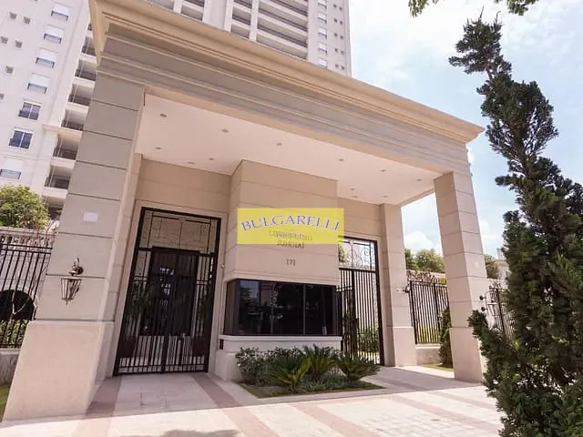 Apartamento com 296m² 4 quartos e 6 banheiros, à venda, no bairro Anhangabaú em Jundiaí