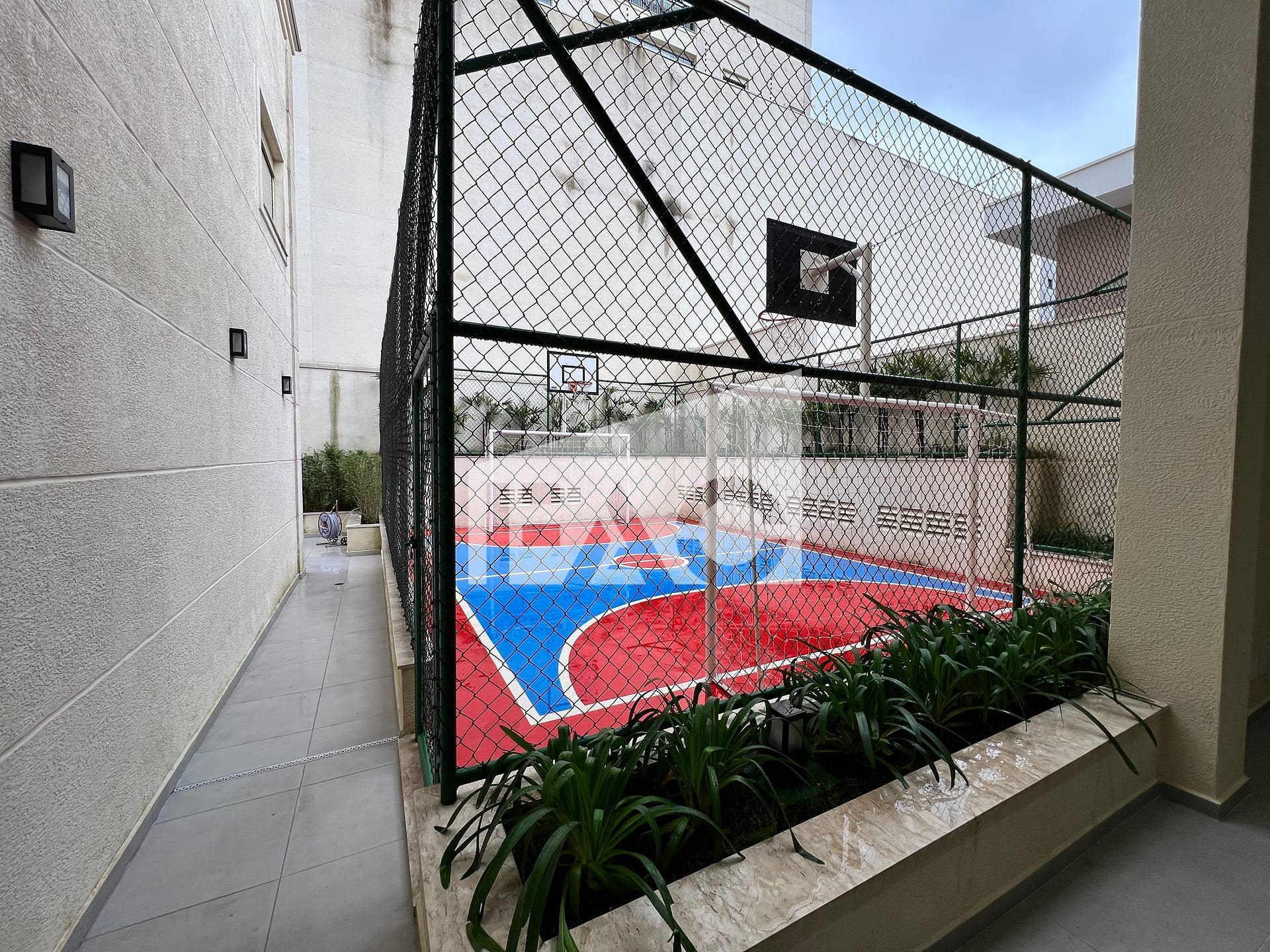 Apartamento para alugar com 2 quartos, 74m² - Foto 46
