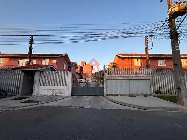 Apartamento com 50m² 3 quartos e 1 banheiro, para alugar, no bairro Campo Comprido em Curitiba