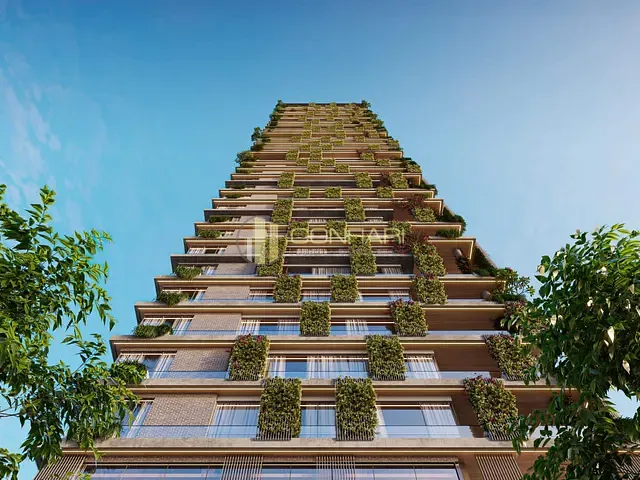 Apartamento com 260m² 4 quartos e 5 banheiros, à venda, no bairro Meia Praia em Itapema