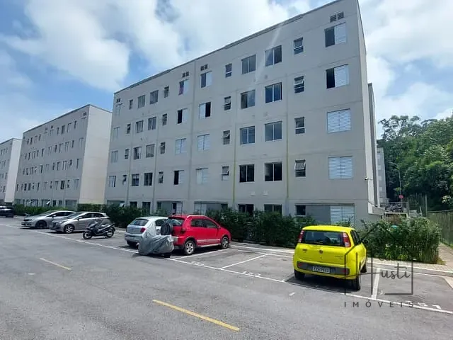 Apartamento 2 quartos e 1 banheiro, à venda, no bairro Recanto Vista Alegre em Cotia