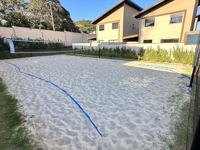 Casa 3 quartos e 1 banheiro, à venda ou para alugar, no bairro Parque Primavera em Poços de Caldas