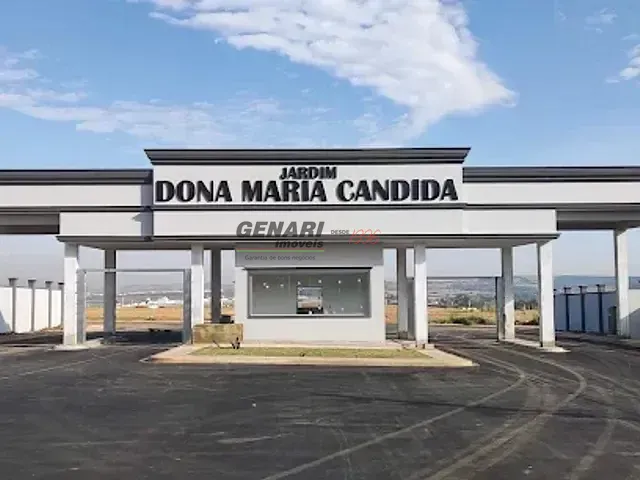 Casa com 300m² 3 quartos e 5 banheiros, à venda, no bairro Jardim Residencial Dona Maria Candida em Indaiatuba