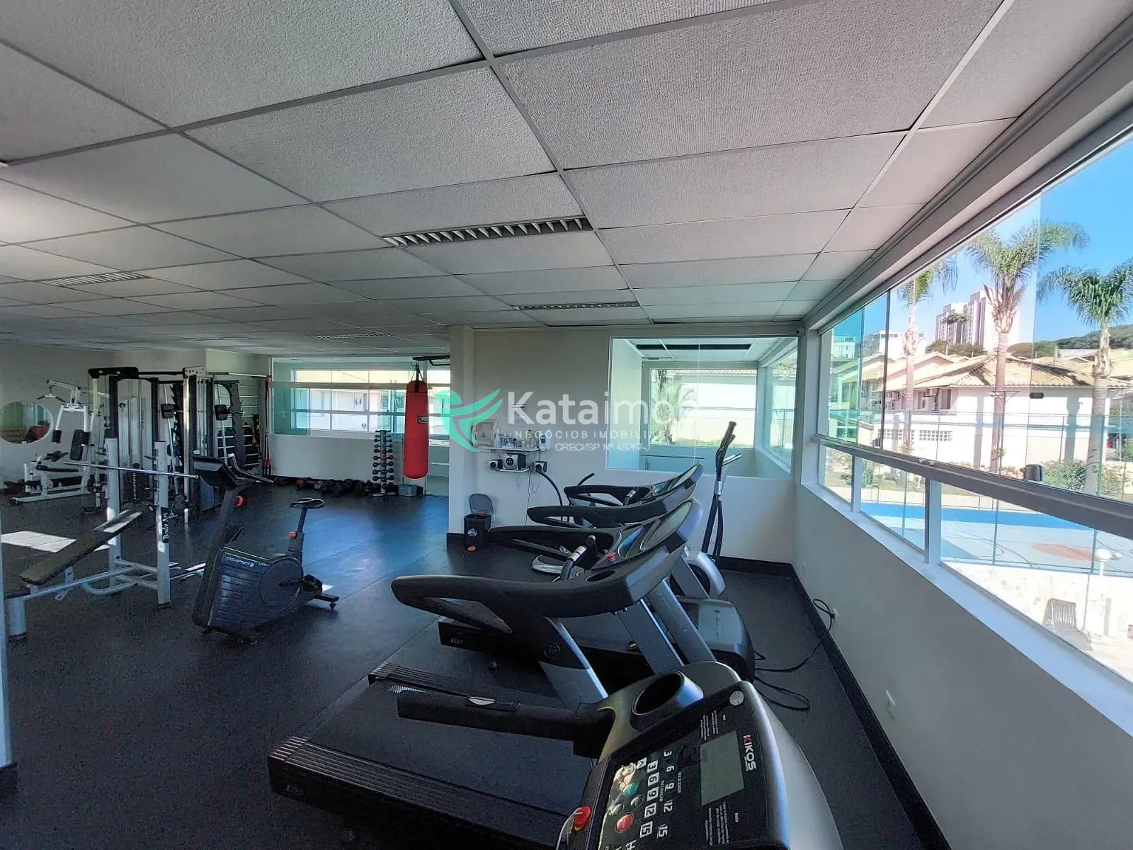 Casa, 3 quartos, 219 m² - Foto 59