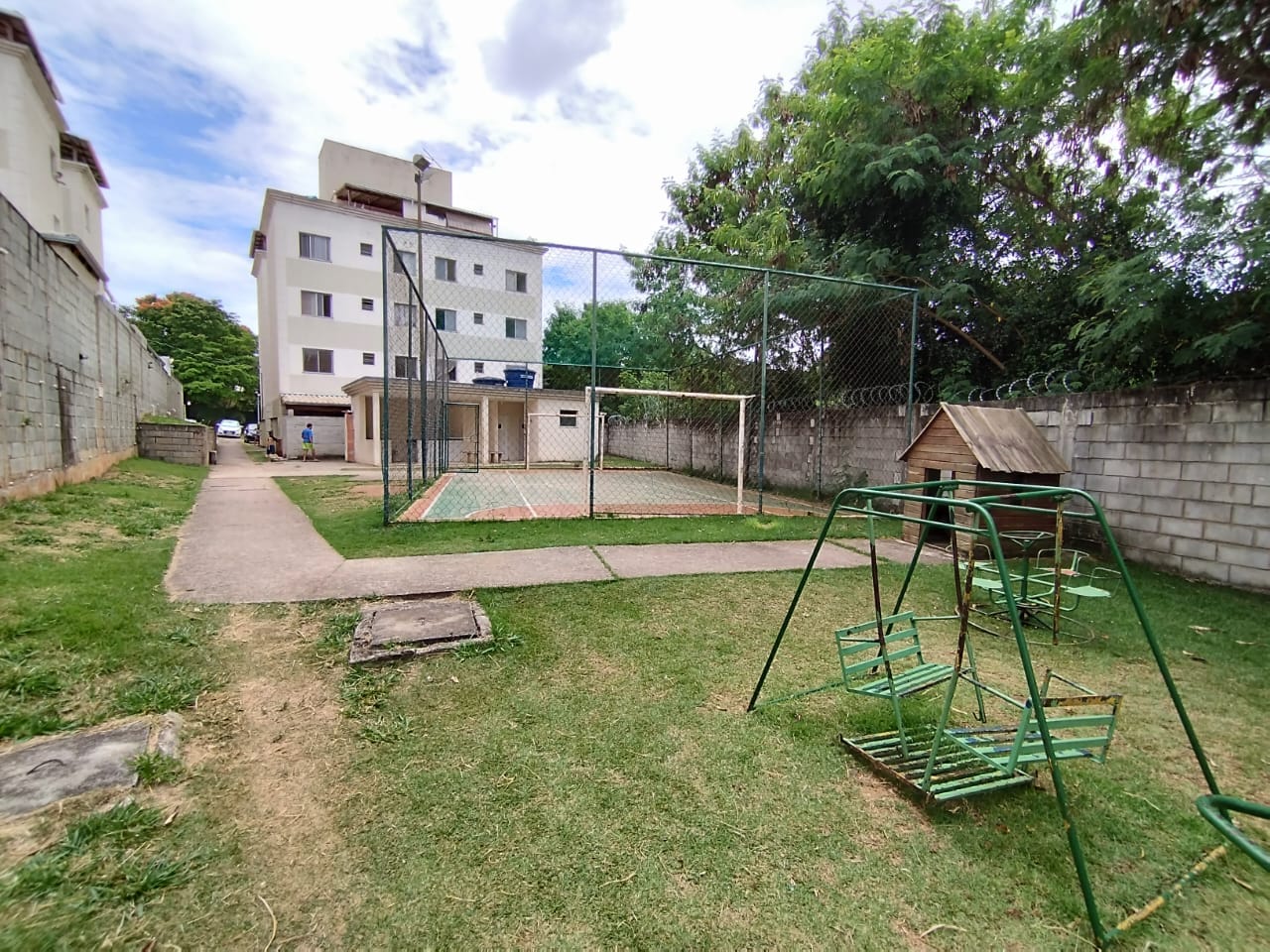Apartamento à venda com 2 quartos, 80m² - Foto 21