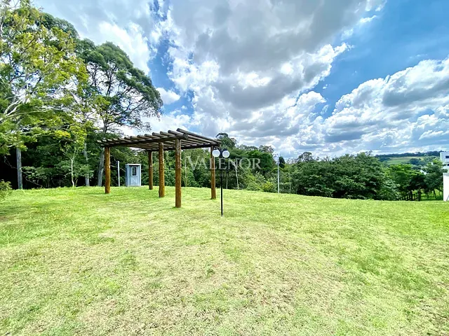 Terreno com 169m², à venda, no bairro Jardim Celeste em Jundiaí