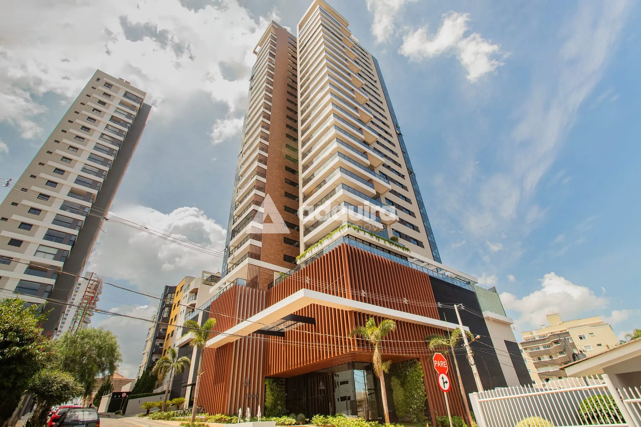 Apartamento, 3 quartos, 212 m² - Foto 1