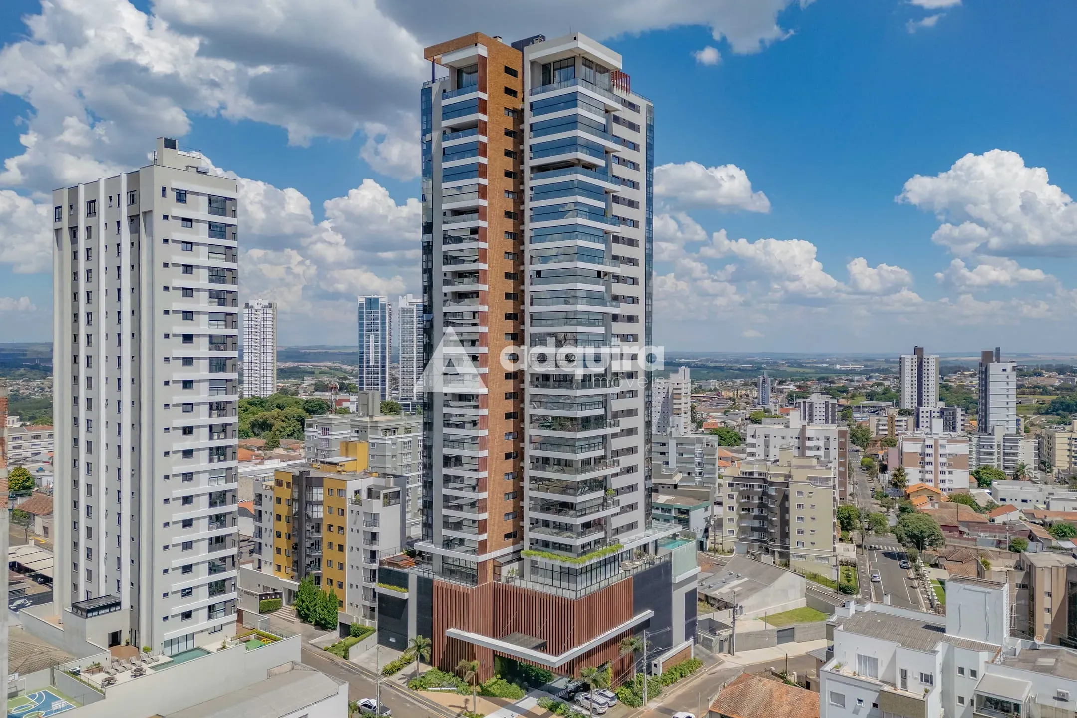 Apartamento, 3 quartos, 195 m² - Foto 1