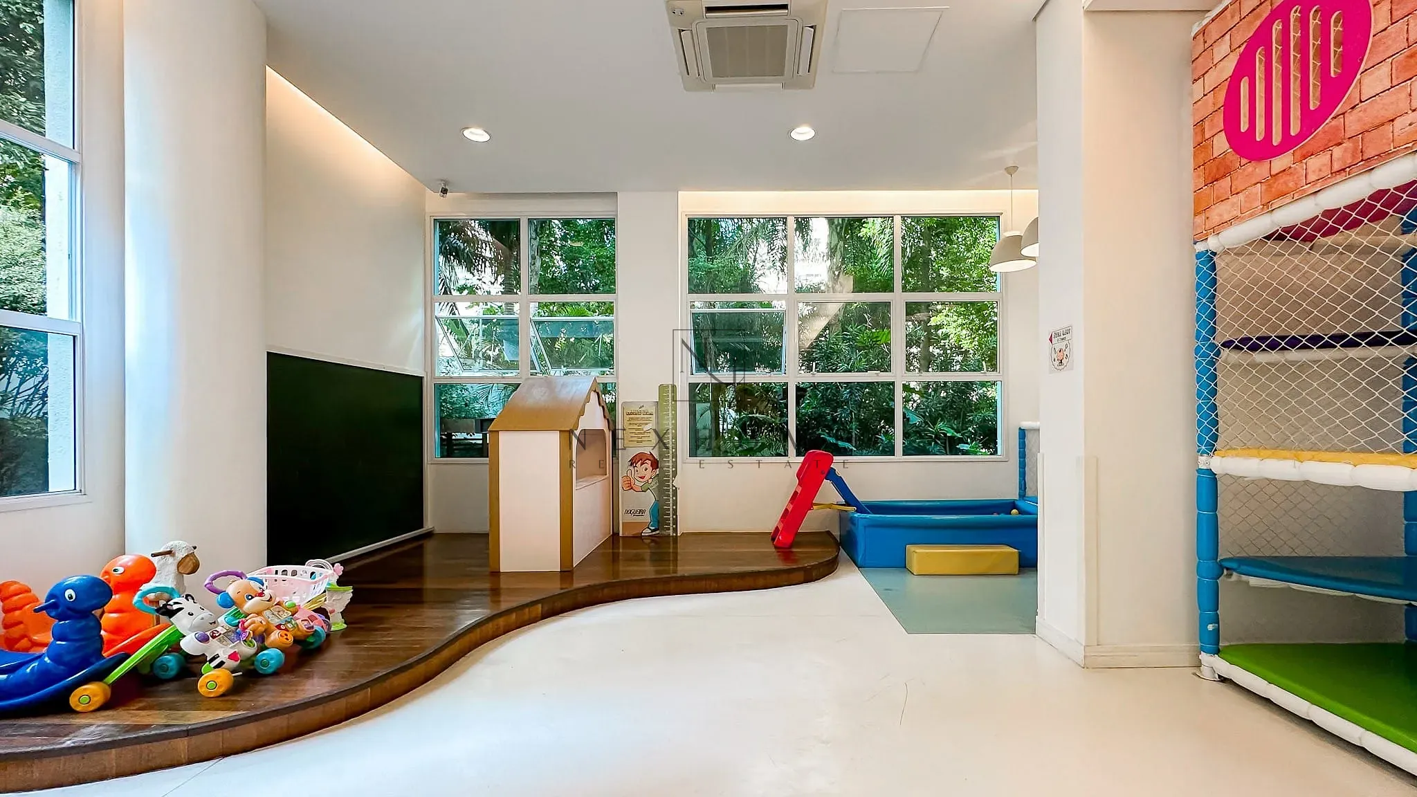 Apartamento, 3 quartos, 251 m² - Foto 42