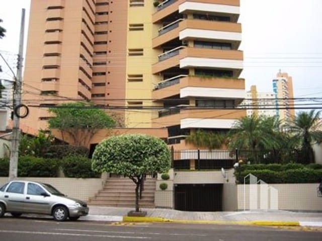 Apartamento 3 quartos e 7 banheiros, à venda, no bairro Centro em Campo Grande
