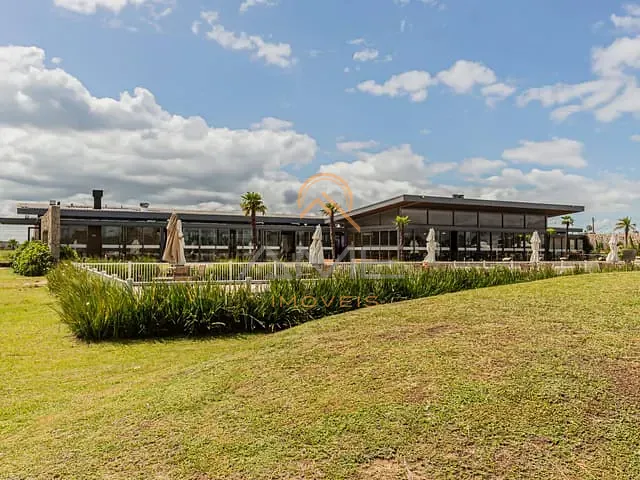 Terreno com 400m², à venda, no bairro Laranjal em Pelotas