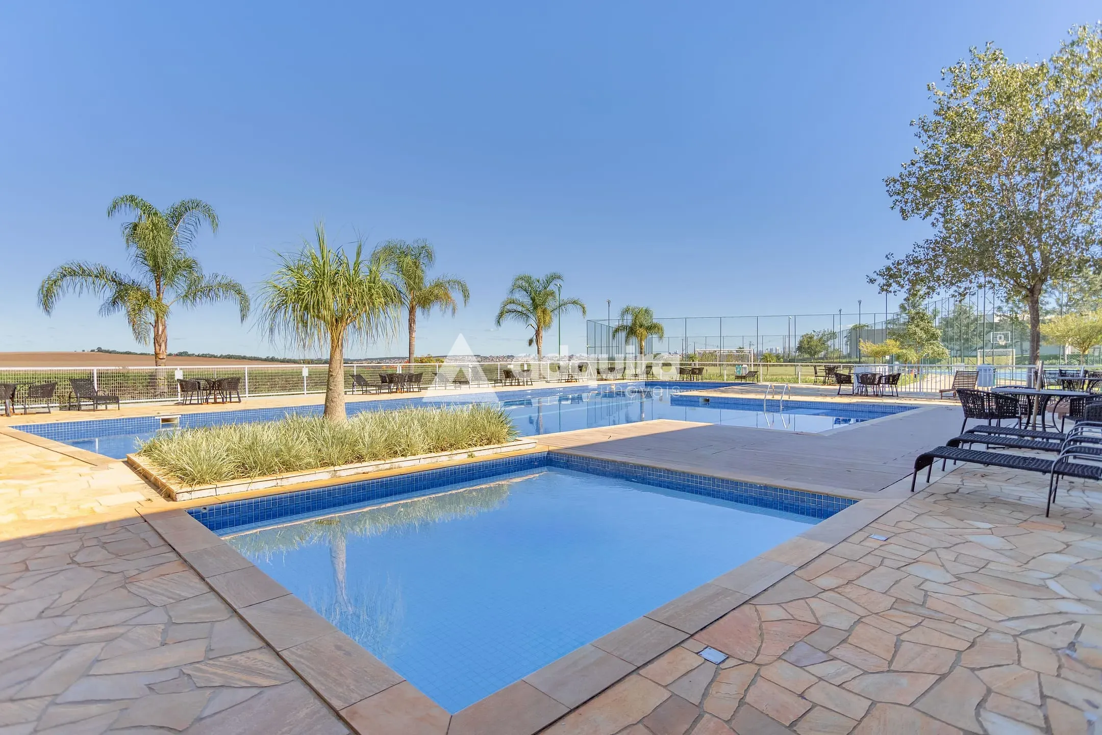 Casa, 3 quartos, 217 m² - Foto 42