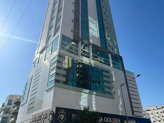 Apartamento com 310m² 3 quartos e 4 banheiros, à venda, no bairro Meia Praia em Itapema
