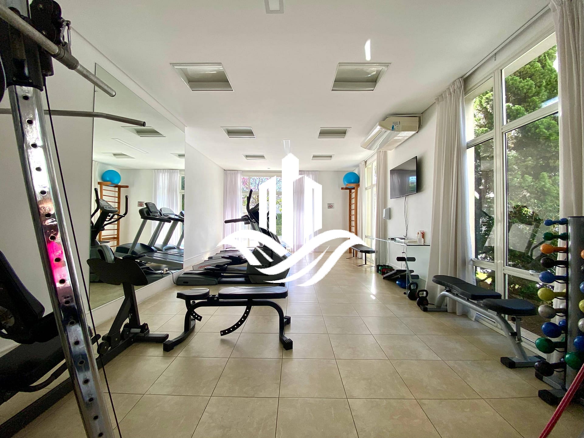 Apartamento à venda com 4 quartos, 240m² - Foto 55
