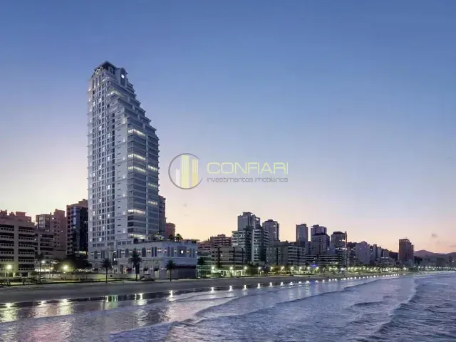 Apartamento com 315m² 4 quartos e 4 banheiros, à venda, no bairro Meia Praia em Itapema