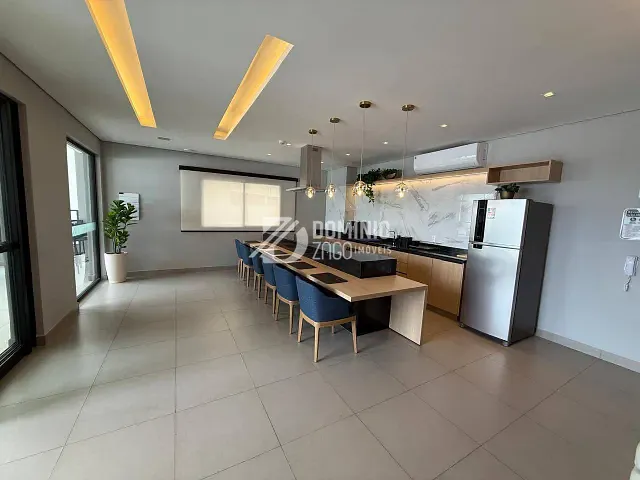 Apartamento com 201m² 3 quartos e 3 banheiros, à venda, no bairro Santa Maria em Uberaba