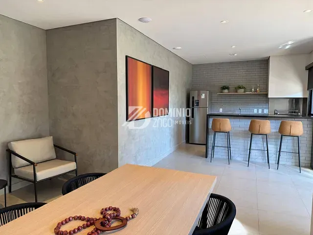 Apartamento com 201m² 3 quartos e 3 banheiros, à venda, no bairro Santa Maria em Uberaba