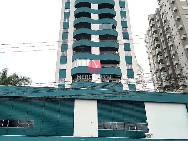 Apartamento 2 quartos e 2 banheiros, para alugar, no bairro Itoupava Seca em Blumenau