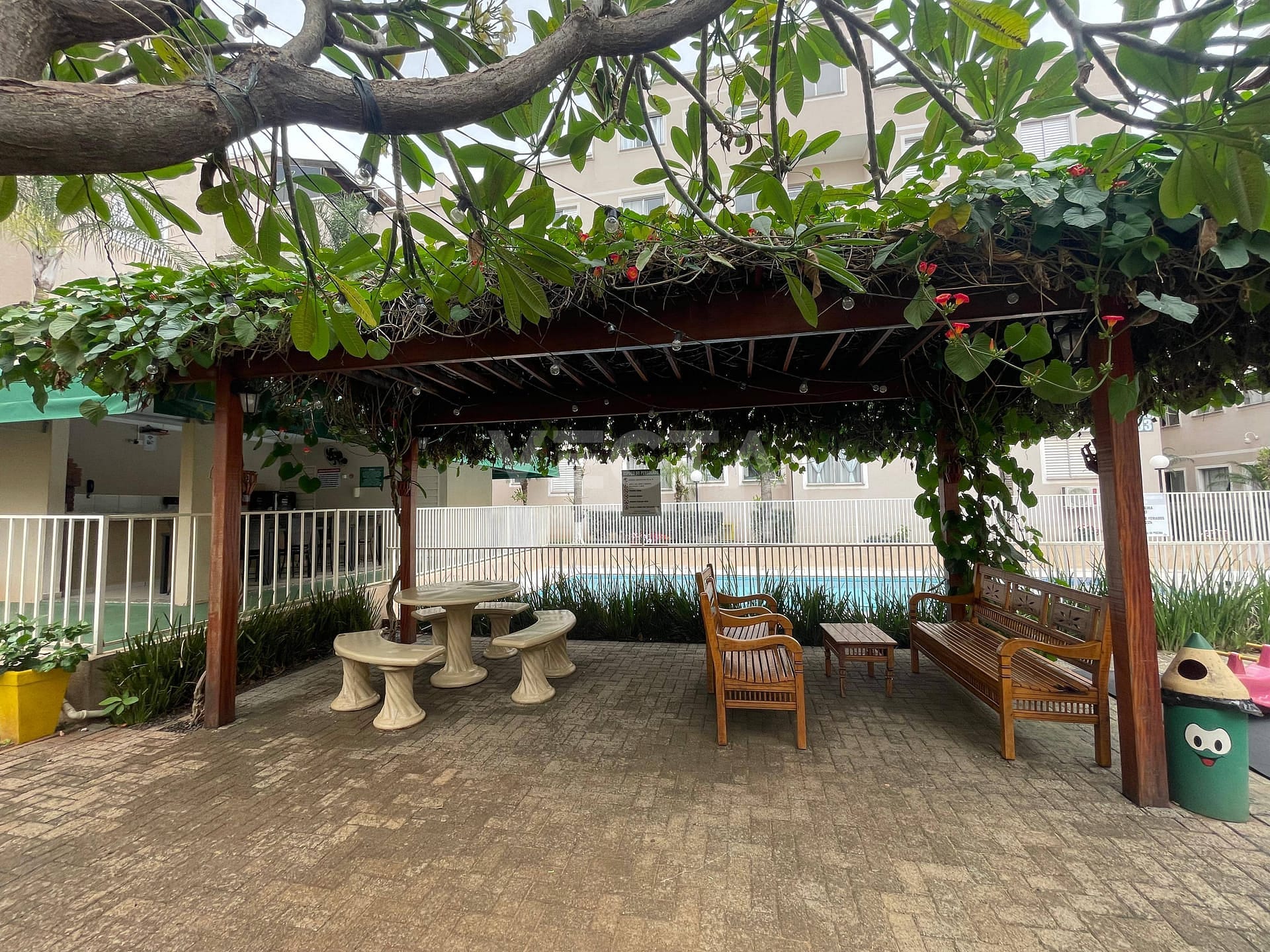 Apartamento à venda com 2 quartos, 125m² - Foto 23