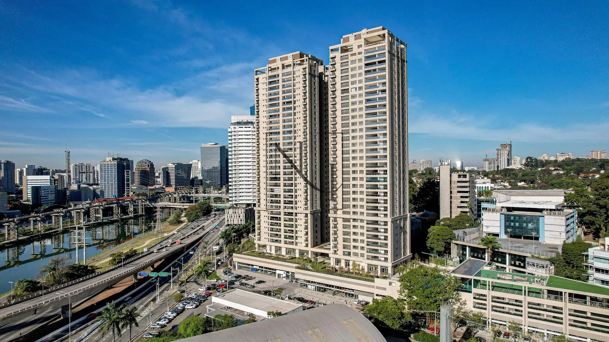 Apartamento, 3 quartos, 252 m² - Foto 40