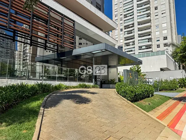 Apartamento com 368m² 4 quartos e 5 banheiros, à venda, no bairro Santa Rosa em Londrina