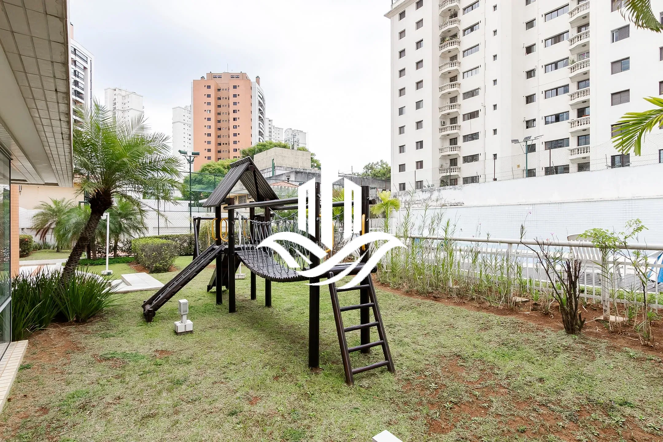 Apartamento, 4 quartos, 205 m² - Foto 90