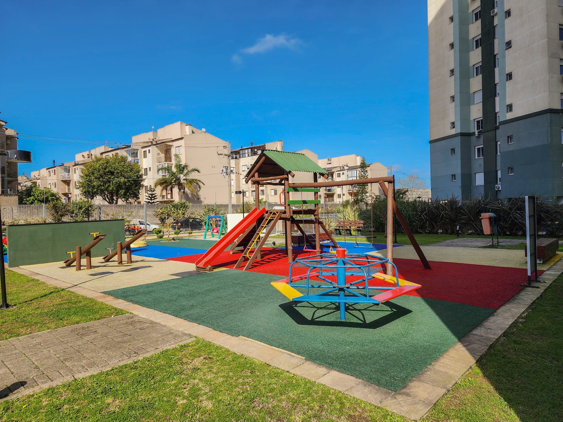 Apartamento com 2 Dormitórios para Aluguel no Bairro Areal em Pelotas RS com Excelente Localização, Conforto e Vaga de Garagem - 19