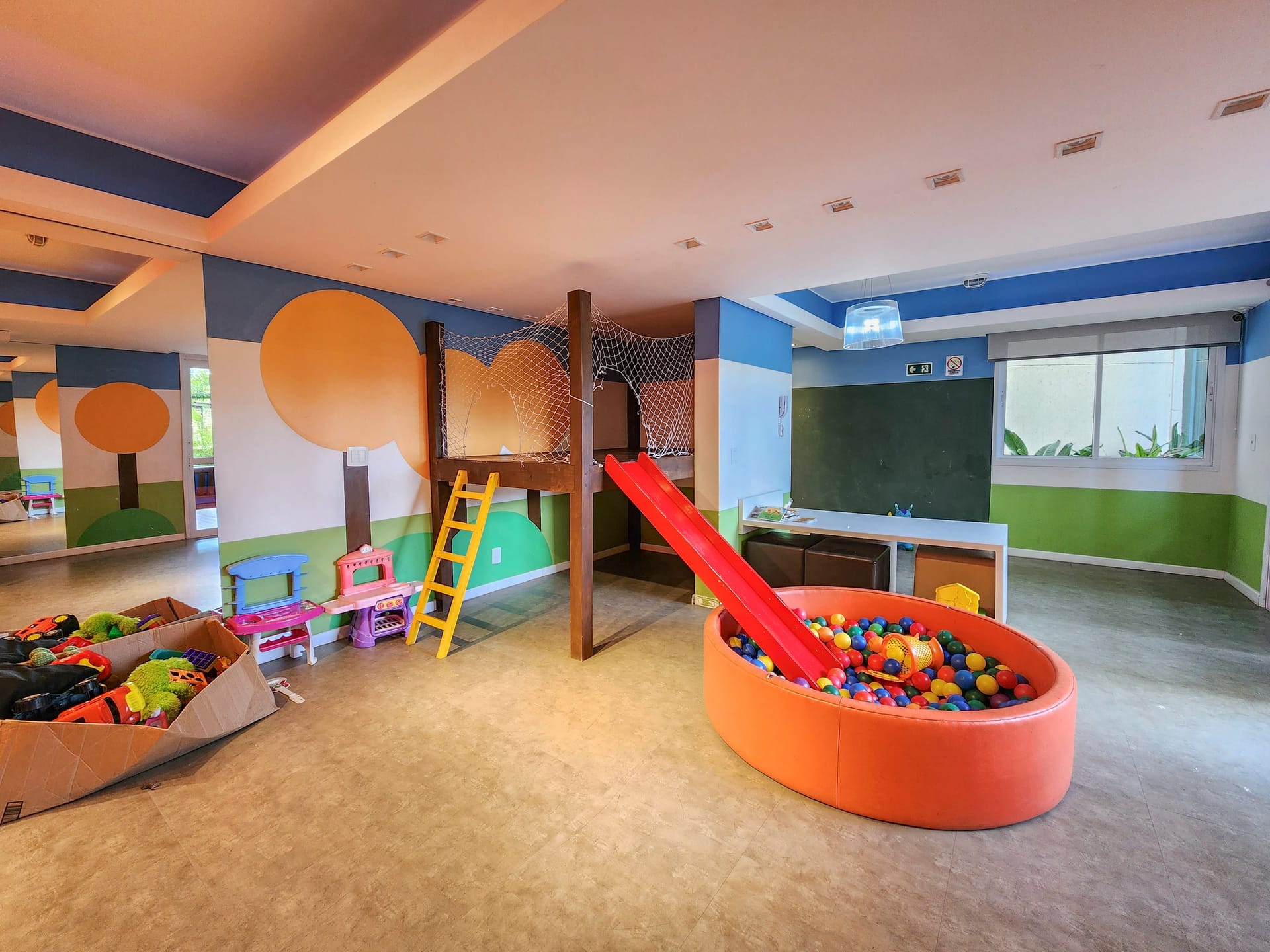 Apartamento com 2 Dormitórios para Aluguel no Bairro Areal em Pelotas RS com Excelente Localização, Conforto e Vaga de Garagem - 26