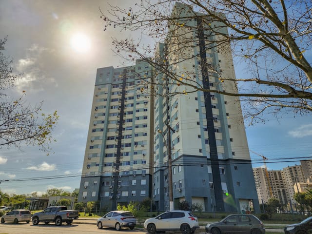 Apartamento com 83m² 2 quartos e 2 banheiros, para alugar, no bairro Centro em Pelotas