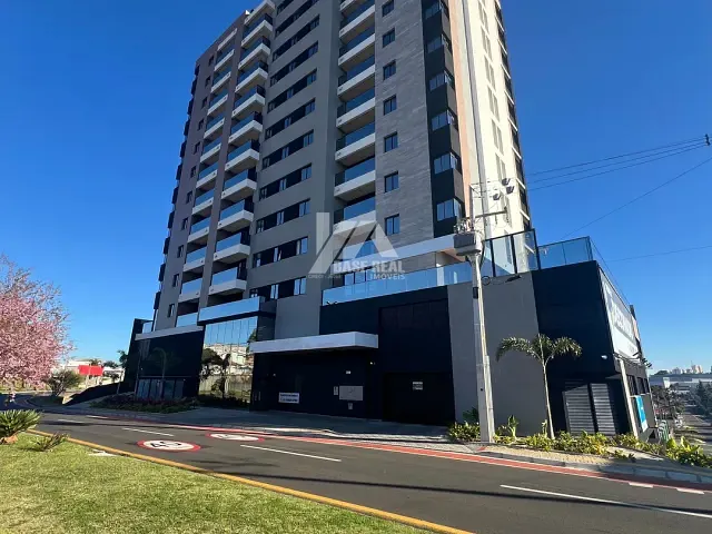 Apartamento com 135m² 3 quartos e 2 banheiros, à venda, no bairro Uvaranas em Ponta Grossa