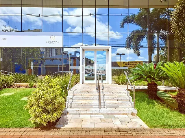 Apartamento com 110m² 3 quartos e 2 banheiros, para alugar, no bairro Vila Siam em Londrina